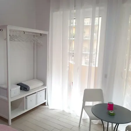Nocleg ze śniadaniem Vomerooms Neapol
