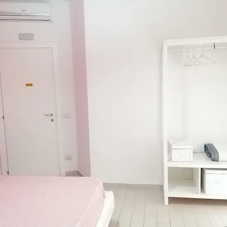 Nocleg ze śniadaniem Vomerooms 2*